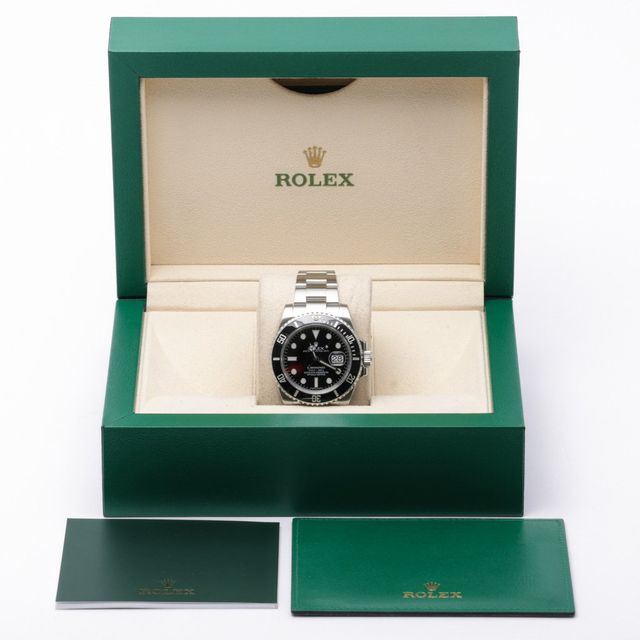 Rolex Submariner 116610 LN Image 7